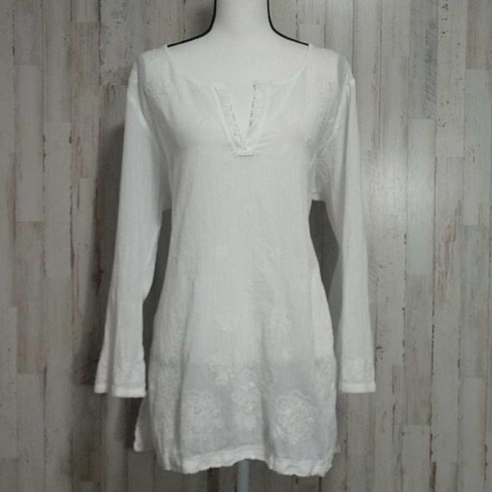 Eddie Bauer White Embroidered Floral Tunic
